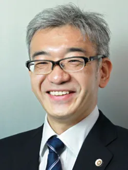 弁護士柳下明生